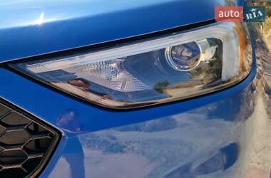 Внедорожник / Кроссовер Ford Edge 2020 в 