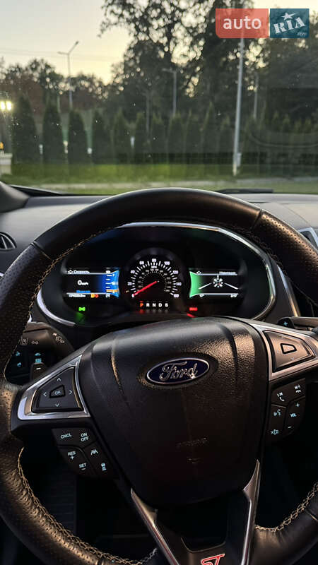 Позашляховик / Кросовер Ford Edge 2019 в Харкові
