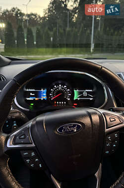 Внедорожник / Кроссовер Ford Edge 2019 в 