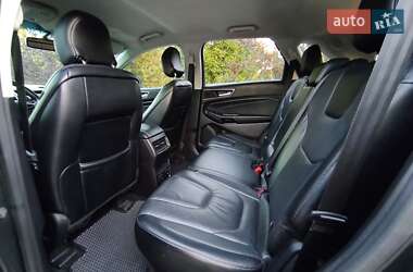 Позашляховик / Кросовер Ford Edge 2015 в 