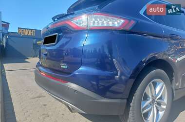 Внедорожник / Кроссовер Ford Edge 2016 в 