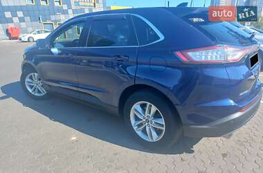 Внедорожник / Кроссовер Ford Edge 2016 в 