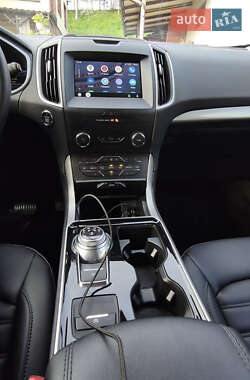 Внедорожник / Кроссовер Ford Edge 2020 в 