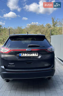 Позашляховик / Кросовер Ford Edge 2017 в 