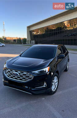 Внедорожник / Кроссовер Ford Edge 2022 в 