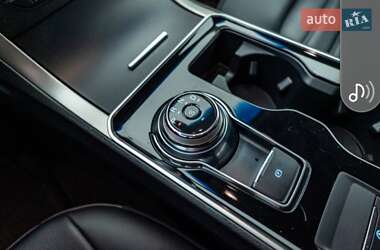 Позашляховик / Кросовер Ford Edge 2020 в 