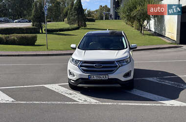 Позашляховик / Кросовер Ford Edge 2016 в 