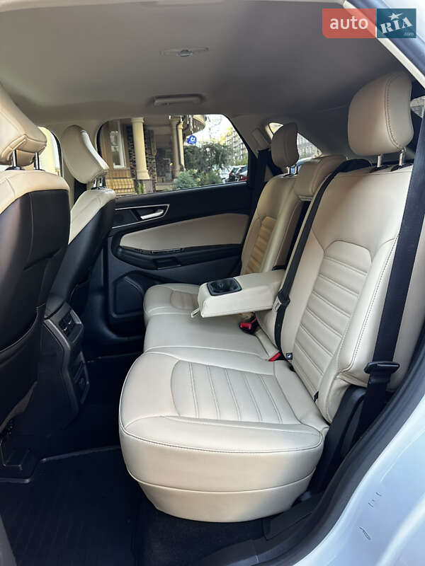 Позашляховик / Кросовер Ford Edge 2020 в Києві