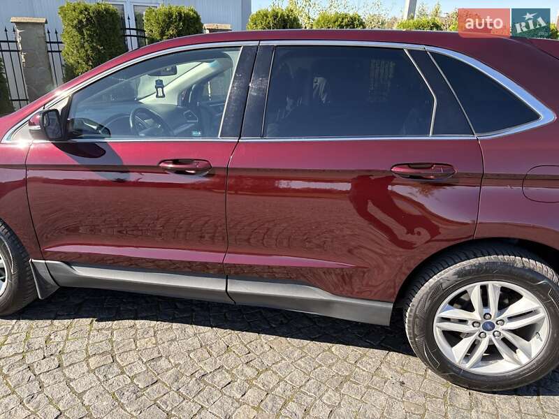 Внедорожник / Кроссовер Ford Edge 2017 в Жовкве