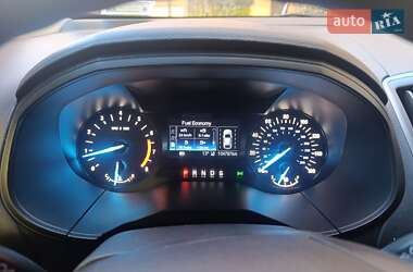 Внедорожник / Кроссовер Ford Edge 2020 в 