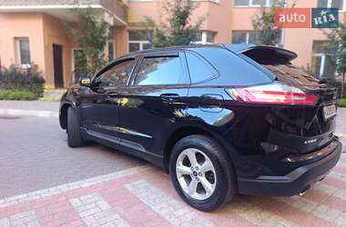 Внедорожник / Кроссовер Ford Edge 2020 в 