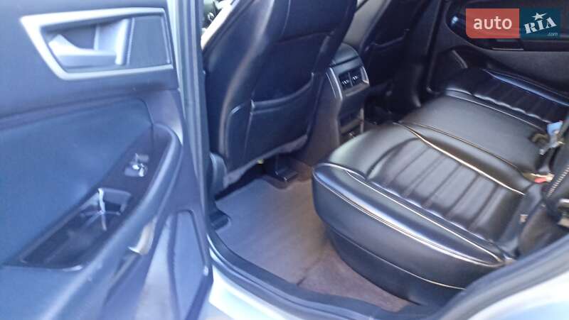 Внедорожник / Кроссовер Ford Edge 2019 в Дубно фото 19 Внедорожник / Кроссовер Ford Edge 2019 в Дубно