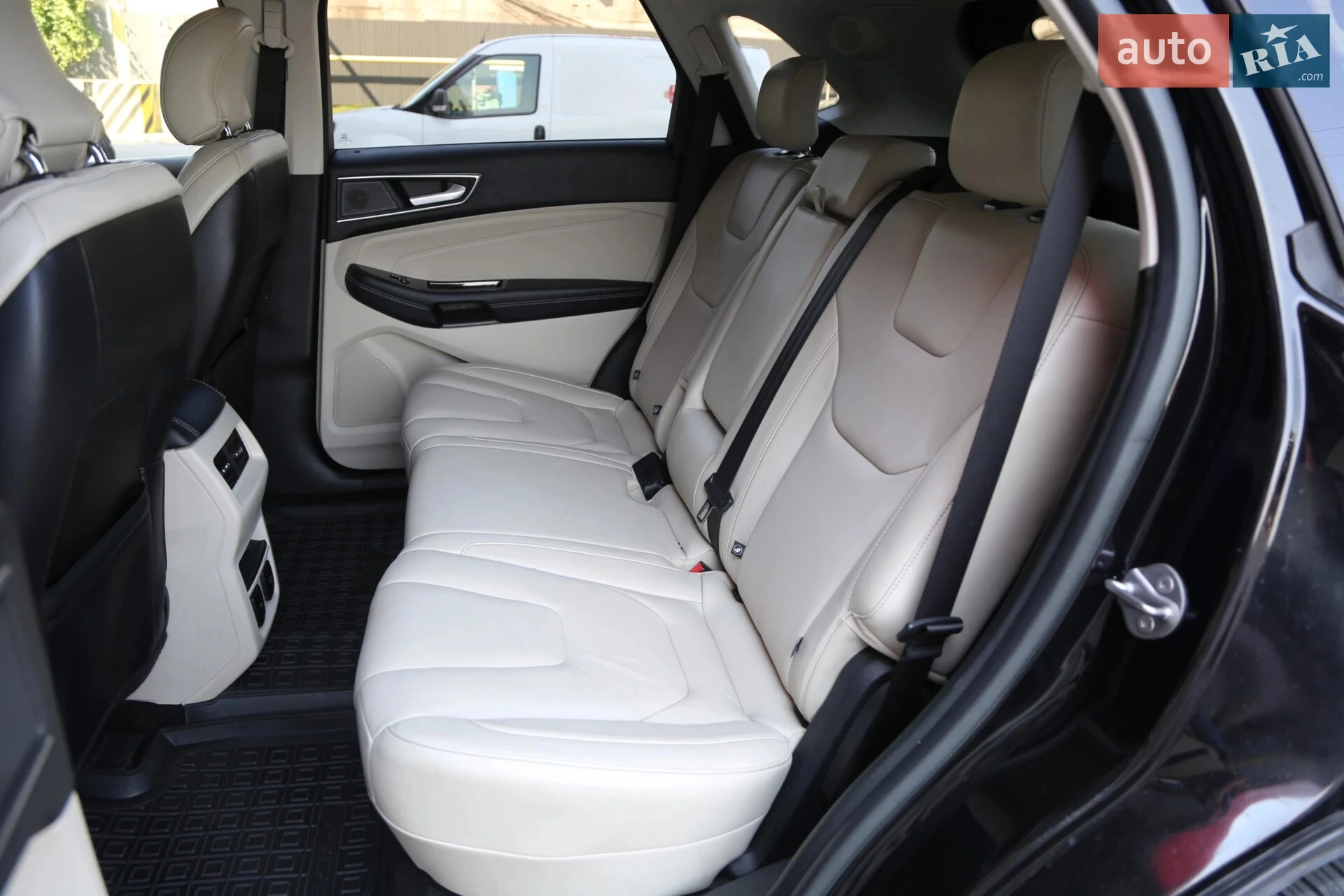 2018 Ford Edge - мініатюра 10