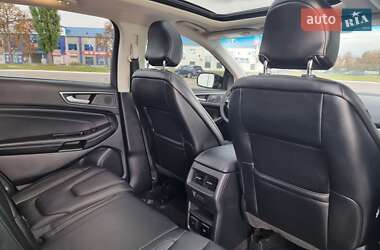 Внедорожник / Кроссовер Ford Edge 2019 в 