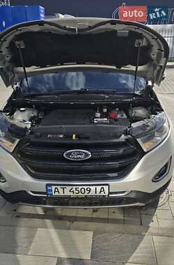 Внедорожник / Кроссовер Ford Edge 2016 в Ивано-Франковске