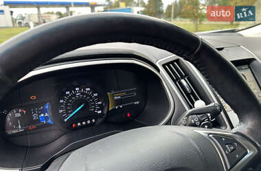 Внедорожник / Кроссовер Ford Edge 2018 в 