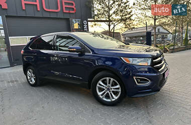 Позашляховик / Кросовер Ford Edge 2016 в 