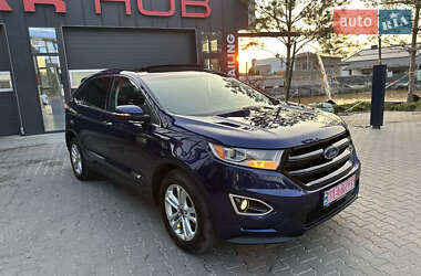 Позашляховик / Кросовер Ford Edge 2016 в 