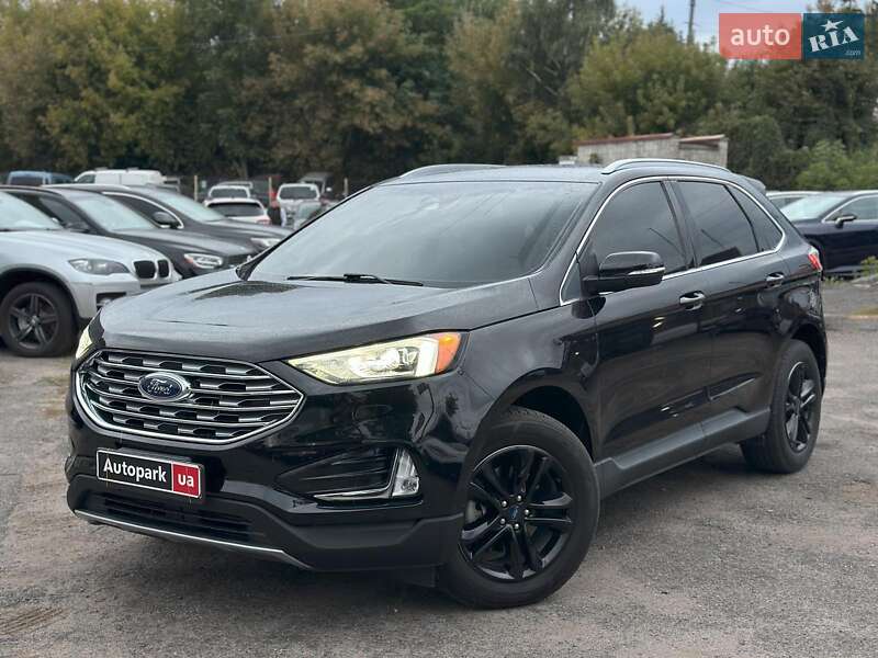 Внедорожник / Кроссовер Ford Edge 2019 в 