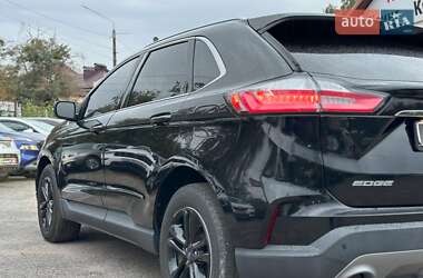 Внедорожник / Кроссовер Ford Edge 2019 в 