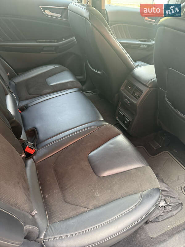 Позашляховик / Кросовер Ford Edge 2016 в Дніпрі фото 14 Позашляховик / Кросовер Ford Edge 2016 в Дніпрі