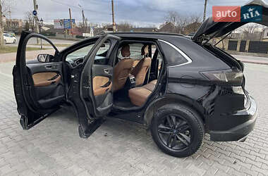 Внедорожник / Кроссовер Ford Edge 2017 в 