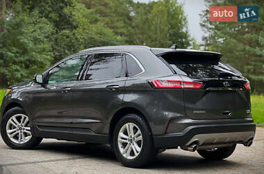 Позашляховик / Кросовер Ford Edge 2020 в 