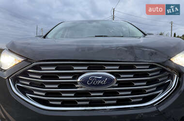 Внедорожник / Кроссовер Ford Edge 2021 в 