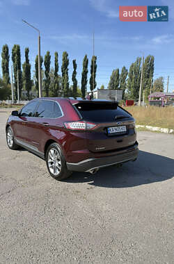Позашляховик / Кросовер Ford Edge 2018 в 