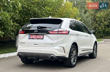 Внедорожник / Кроссовер Ford Edge 2020 в 