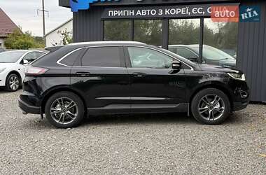 Внедорожник / Кроссовер Ford Edge 2016 в 