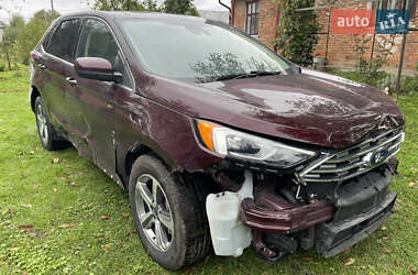 Внедорожник / Кроссовер Ford Edge 2021 в 