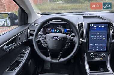 Внедорожник / Кроссовер Ford Edge 2022 в 