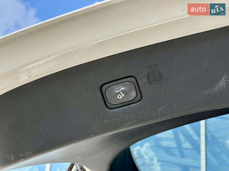 Позашляховик / Кросовер Ford Edge 2021 в Києві