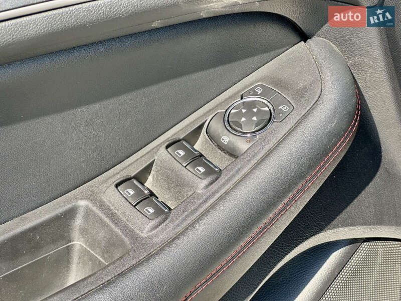 Позашляховик / Кросовер Ford Edge 2021 в Києві