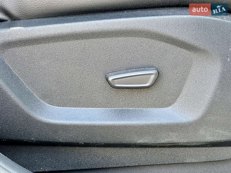 Позашляховик / Кросовер Ford Edge 2021 в Києві