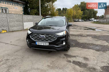 Внедорожник / Кроссовер Ford Edge 2018 в 