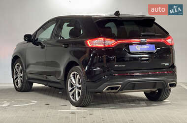 Внедорожник / Кроссовер Ford Edge 2018 в 