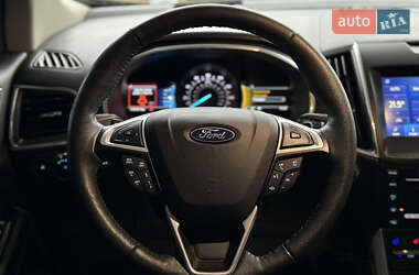 Внедорожник / Кроссовер Ford Edge 2018 в 