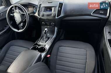 Внедорожник / Кроссовер Ford Edge 2019 в 