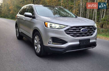 Внедорожник / Кроссовер Ford Edge 2019 в 