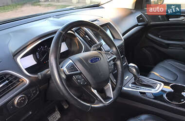 Внедорожник / Кроссовер Ford Edge 2016 в 