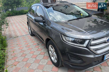Внедорожник / Кроссовер Ford Edge 2018 в 