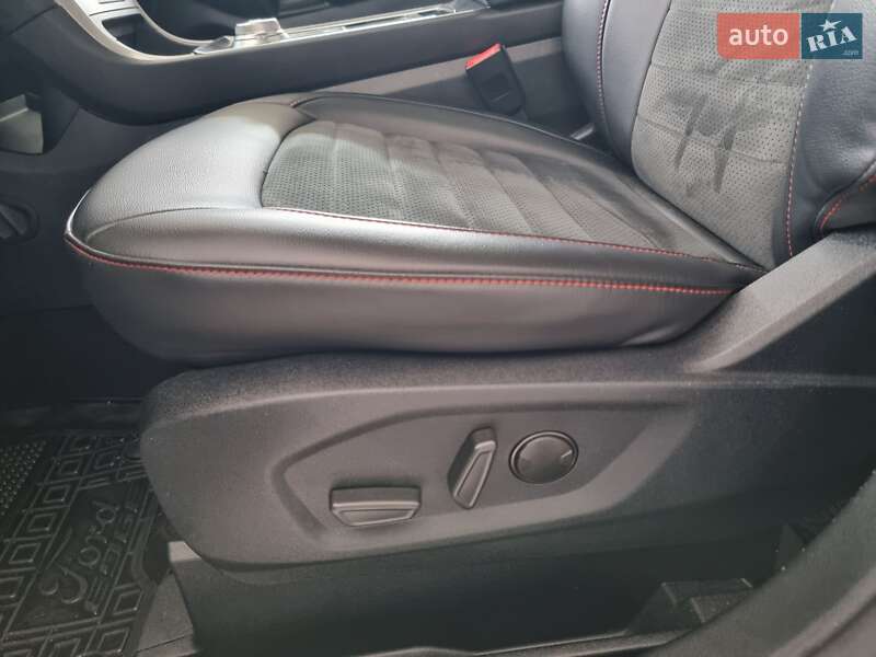 Внедорожник / Кроссовер Ford Edge 2021 в Чернигове