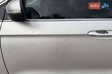 Внедорожник / Кроссовер Ford Edge 2017 в 