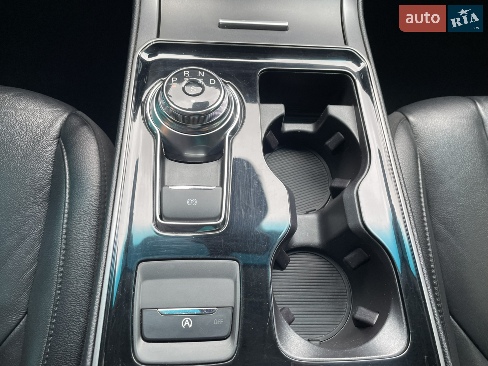 2019 Ford Edge - мініатюра 20
