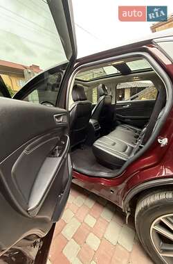 Внедорожник / Кроссовер Ford Edge 2020 в 