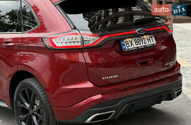 Внедорожник / Кроссовер Ford Edge 2016 в 