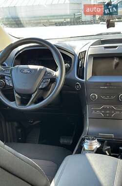 Внедорожник / Кроссовер Ford Edge 2020 в 