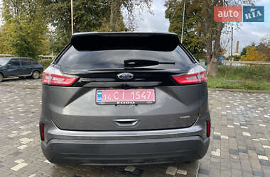 Позашляховик / Кросовер Ford Edge 2022 в 